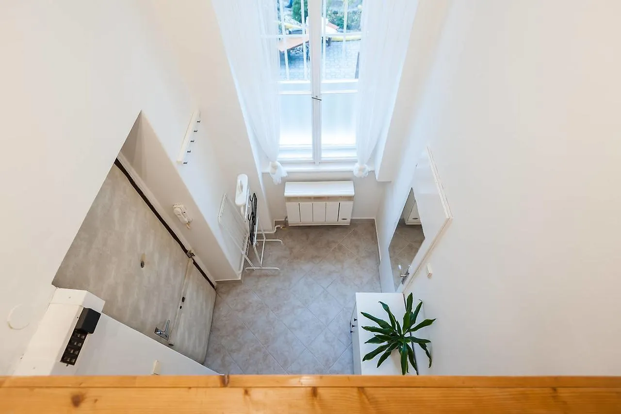 פראג Cozy Private Apartment In The City Center
