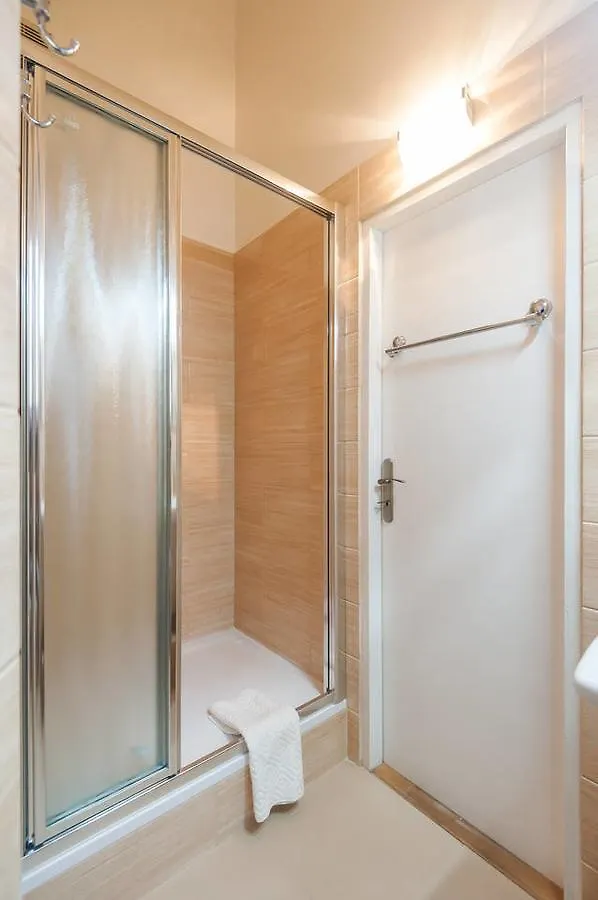 פראג Cozy Private Apartment In The City Center 0*,  צ'כיה