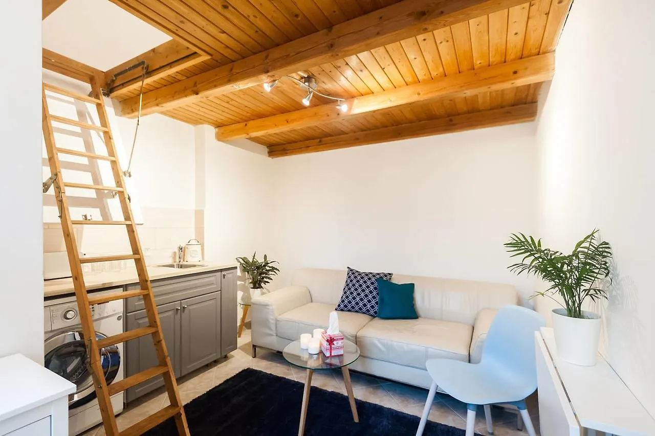 פראג Cozy Private Apartment In The City Center